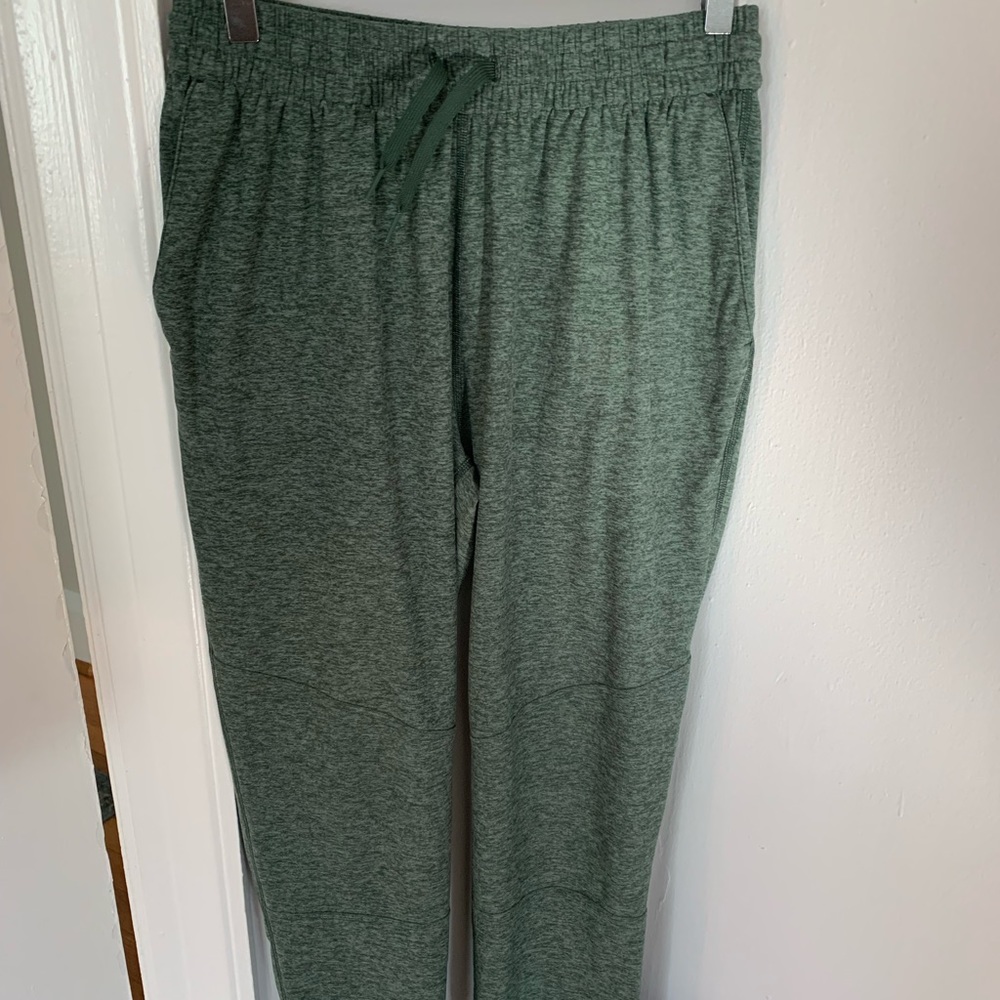 Outdoor Voices All day sweatpants size M Hunter Green